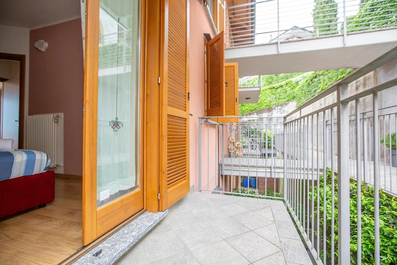 Lägenhet La Breva - Terrazzo Panoramico Vista Lago Di Como Dorio Italien