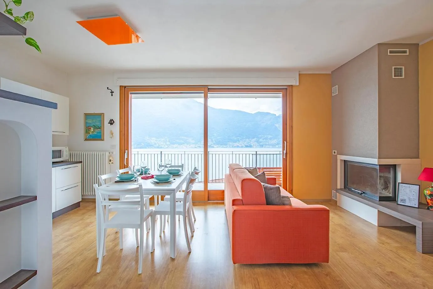 Lägenhet La Breva - Terrazzo Panoramico Vista Lago Di Como Dorio