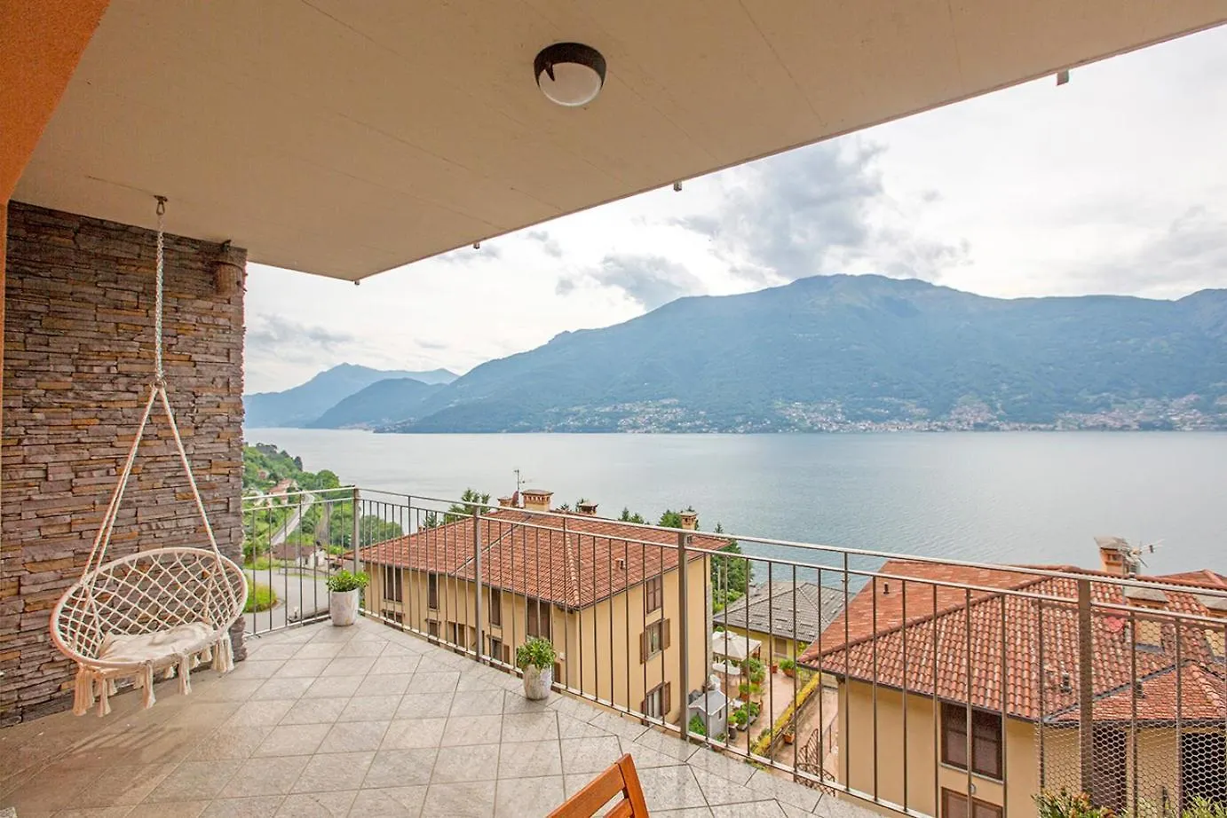 La Breva - Terrazzo Panoramico Vista Lago Di Como Dorio